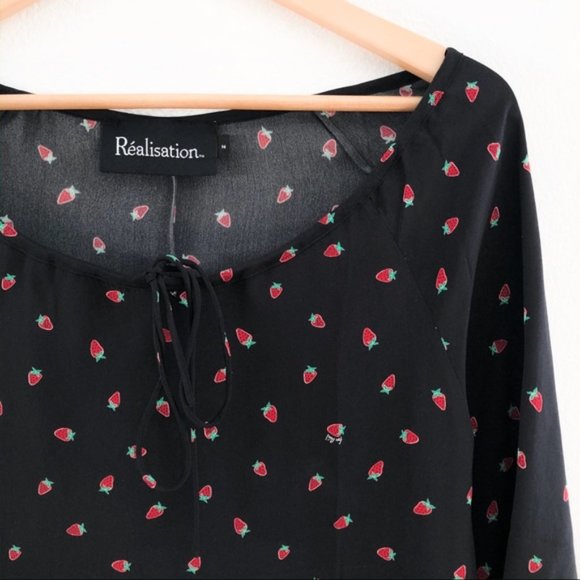 RARE Realisation Par The Luna Strawberry Silk Blouse (used to be Dress) - Picture 8 of 8